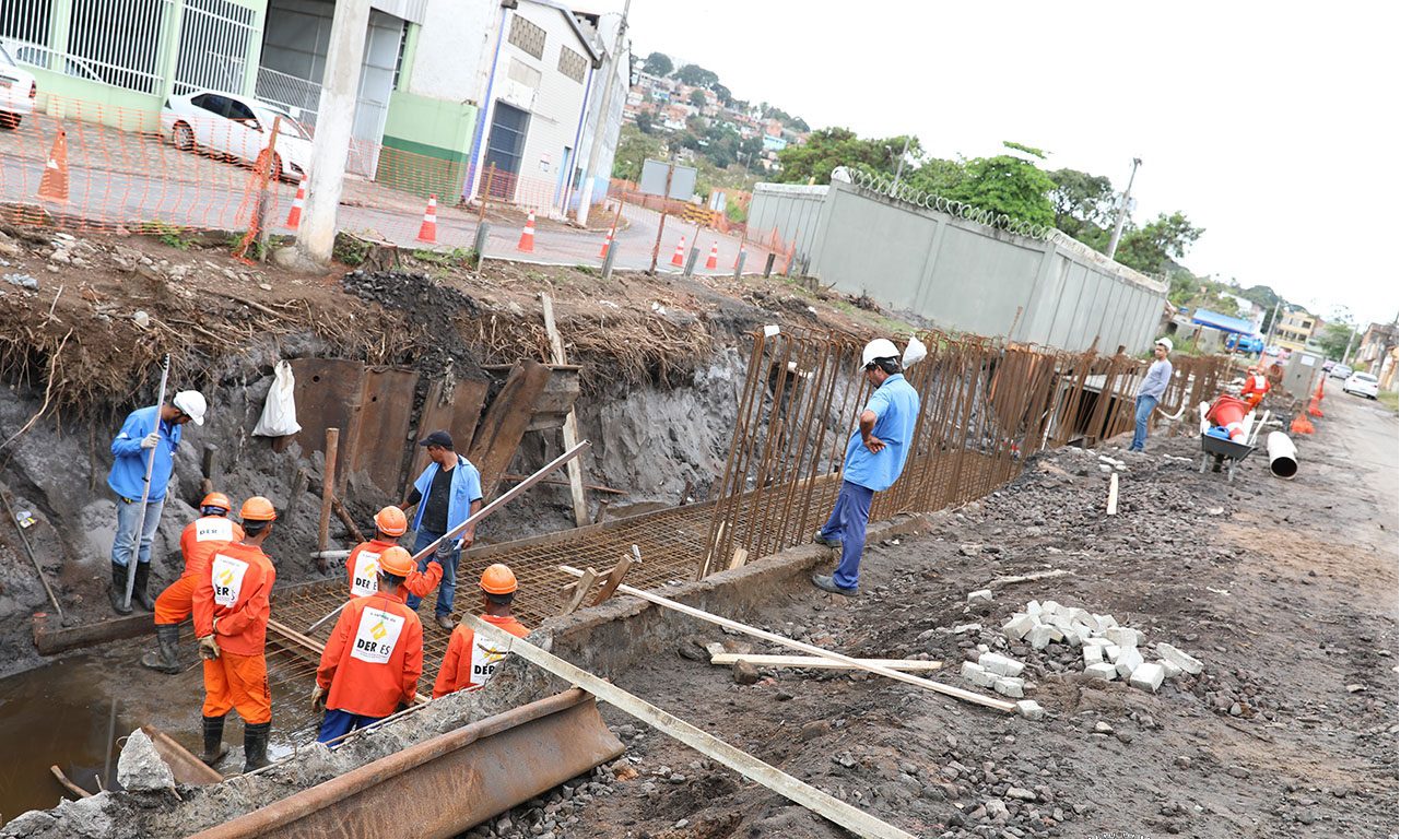Reforma da Avenida América já começa com montagem da galeria