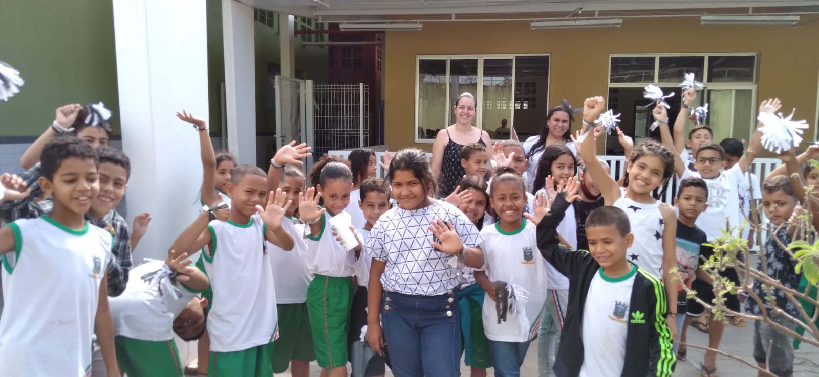 Brincadeiras, jogos e homenagens para os alunos da rede municipal no Dia do Estudante