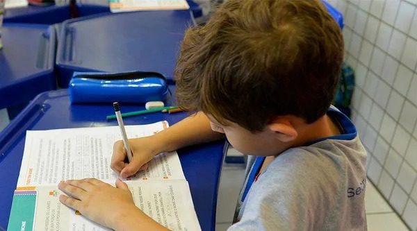 Alunos do Ensino Fundamental da rede municipal de Vila Velha farão avaliação diagnóstica