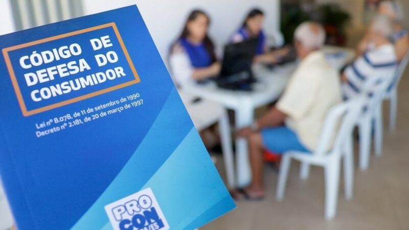 Procon Serra promove blitz em comemoração aos 22 anos de criação