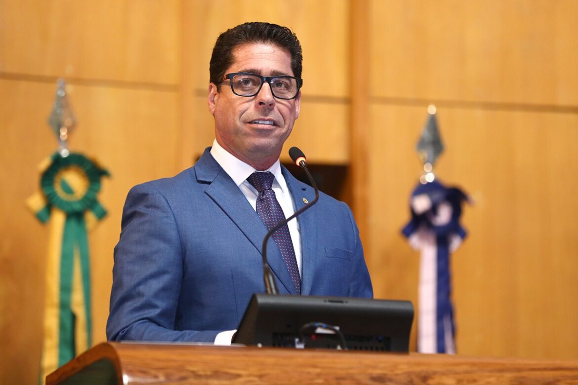 Anúncio de Convocação da Assembleia para Eleição do Próximo Conselheiro do Tribunal de Contas do Espírito Santo