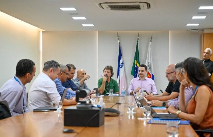 Prefeitura de Vitória e Cesan firmam parceria para melhorar o abastecimento de água