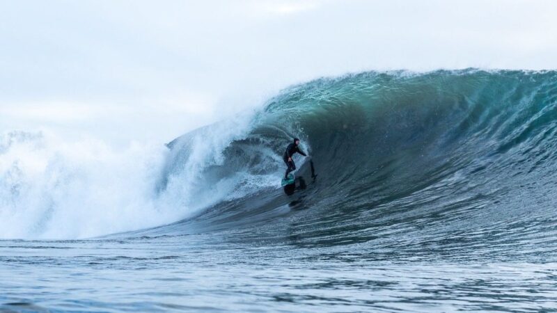 Circuito Brasileiro de Surf na Ponta da Fruta começa amanhã (16)