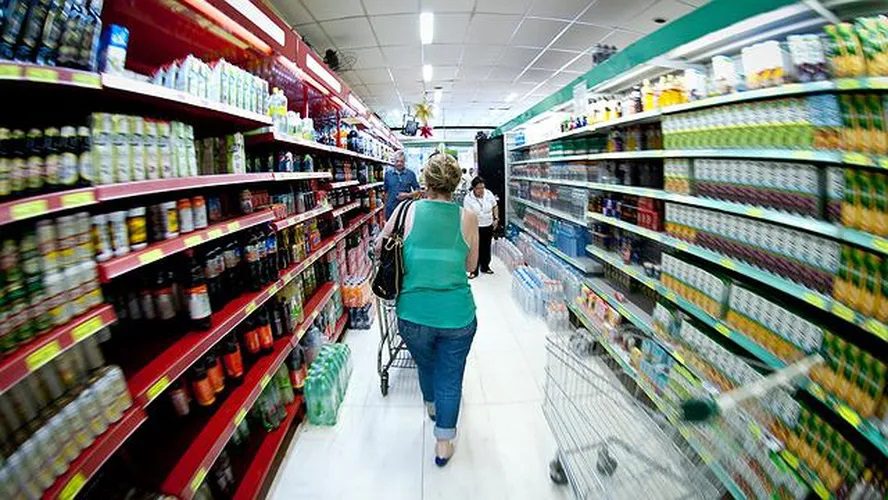 “Dia do Consumidor” se tornou a “Black Friday” do começo de ano: dicas para comprar bem e com segurança