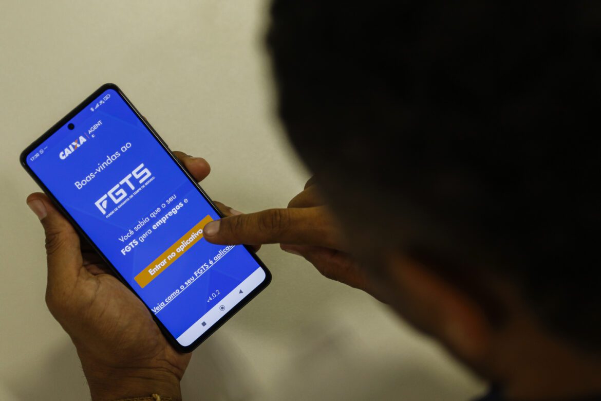 FGTS disponível: brasileiros podem conferir se têm valores a receber; saiba mais!