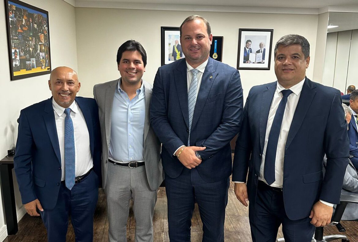 Presidente da Câmara de Vila Velha viaja para Brasília em busca de recursos para esportes e educação para o trânsito