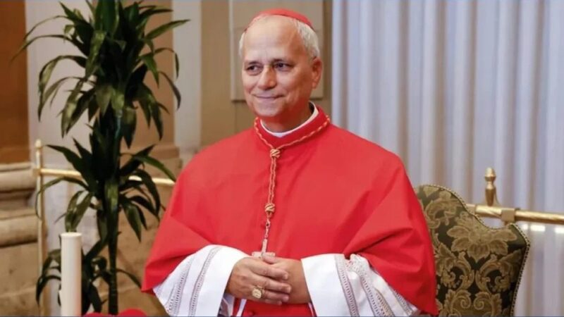 Conheça o novo papa Robert Prevost