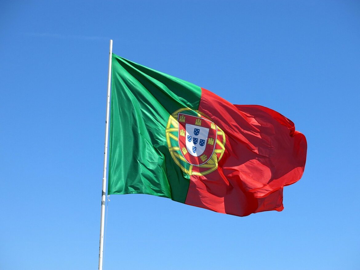Portugal avisa que expulsará milhares de imigrantes, inclusive brasileiros