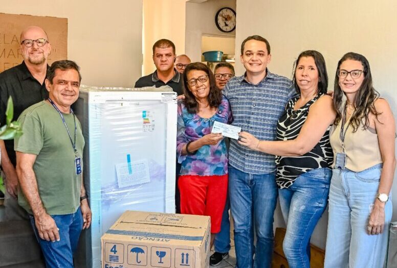 Casa Feliz e Segura: Pazolini entrega 234ª residência e realiza sonho de mais duas famílias