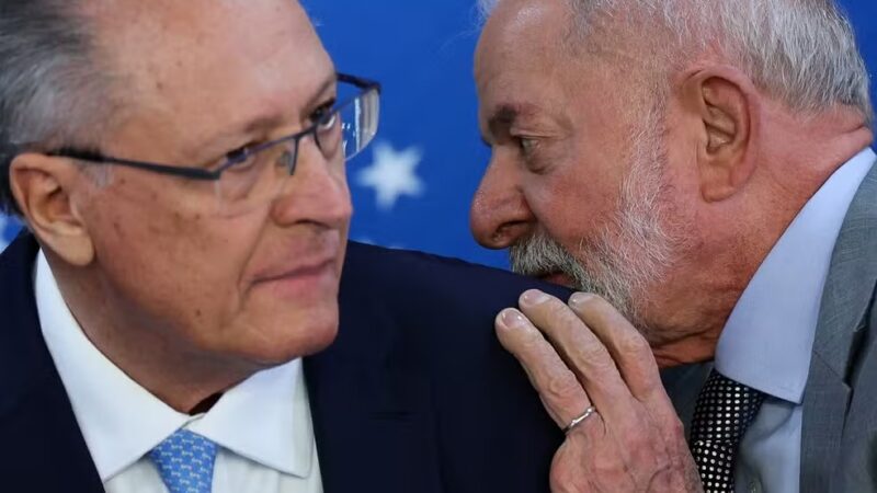 Lula e Alckmin discutem plano de contingência contra tarifaço dos EUA