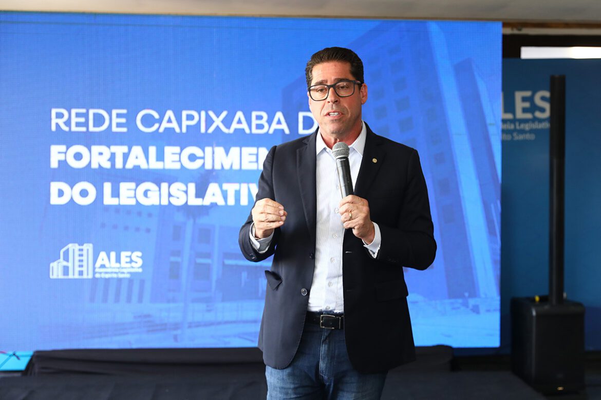 Ales promove seminário para capacitar servidores das Câmaras Municipais em comunicação pública