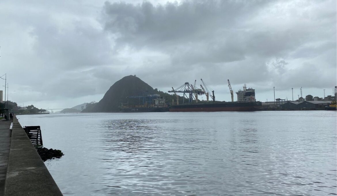 Chuva marca a quinta-feira na Grande Vitória e outras regiões do ES