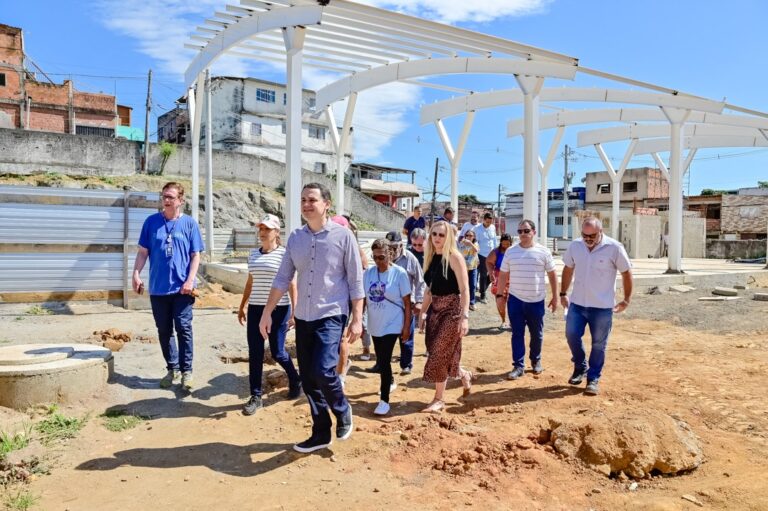 Pazolini acompanha avanço das obras no Complexo de Lazer da Resistência