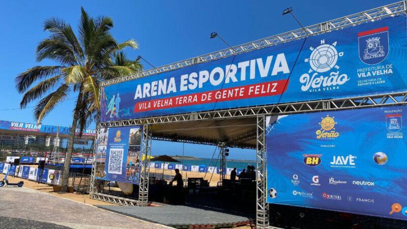 Estrelas do vôlei de praia e competição de beach soccer movimentam a Arena de Verão
