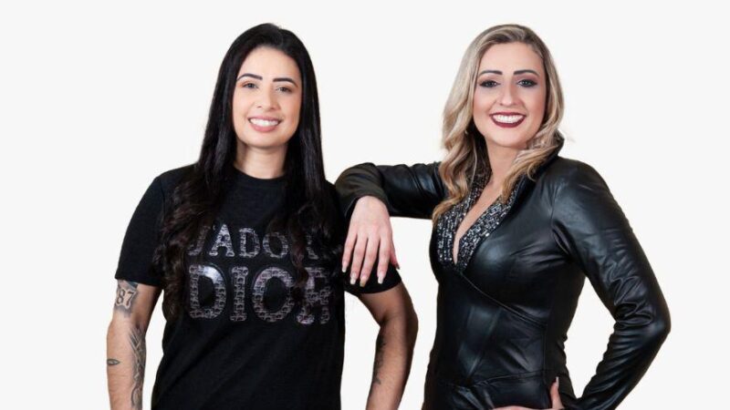 Show de Carol e Priscila é atração da Arena da Praia da Costa nesta sexta-feira (23)