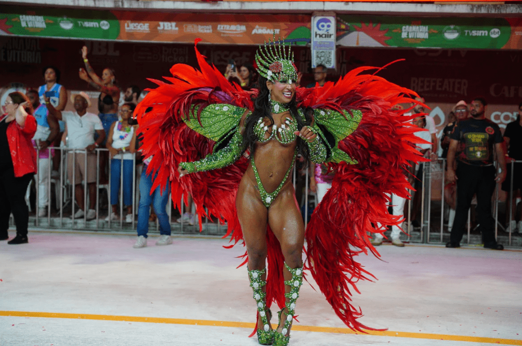 É dela! MUG conquista o Carnaval de Vitória 2026 com desfile histórico