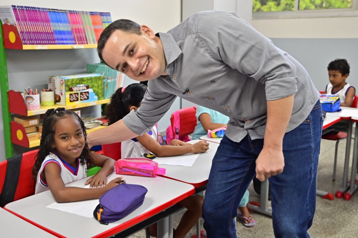 Educação de qualidade: Pazolini entrega reforma completa e climatização da EMEF Octacílio Lomba, em Maruípe