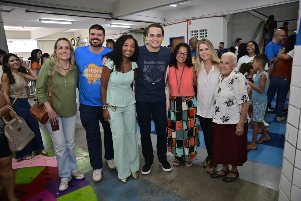 Pazolini leva Prefeitura ao bairro e bate recorde com mais de 5 mil atendimentos