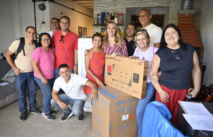 Mais três famílias recebem melhorias habitacionais pelo Casa Feliz e Segura em Jesus de Nazareth