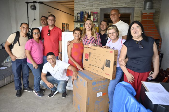 Mais três famílias recebem melhorias habitacionais pelo Casa Feliz e Segura em Jesus de Nazareth