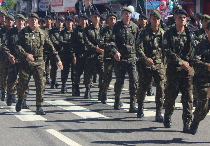 Desfile Cívico-Militar de 23 de Maio terá programação na orla de Itaparica