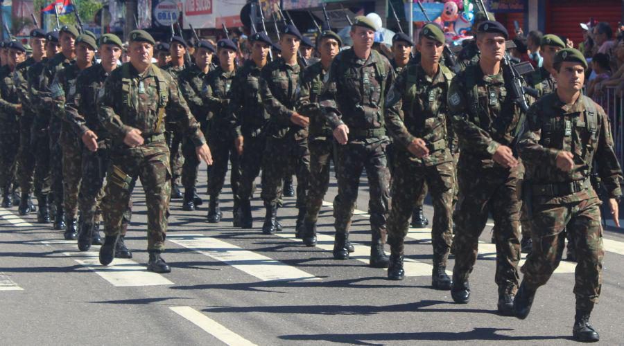 Desfile Cívico-Militar de 23 de Maio terá programação na orla de Itaparica