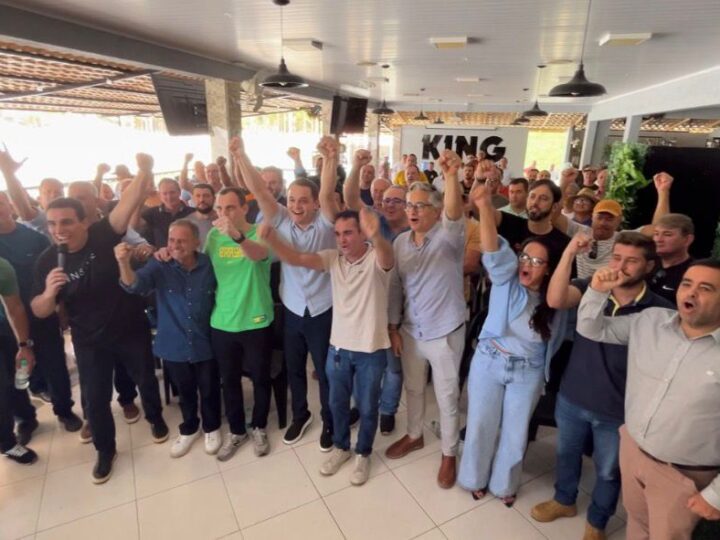 Pazolini visita municípios do noroeste capixaba e recebe demonstrações espontâneas de apoio popular