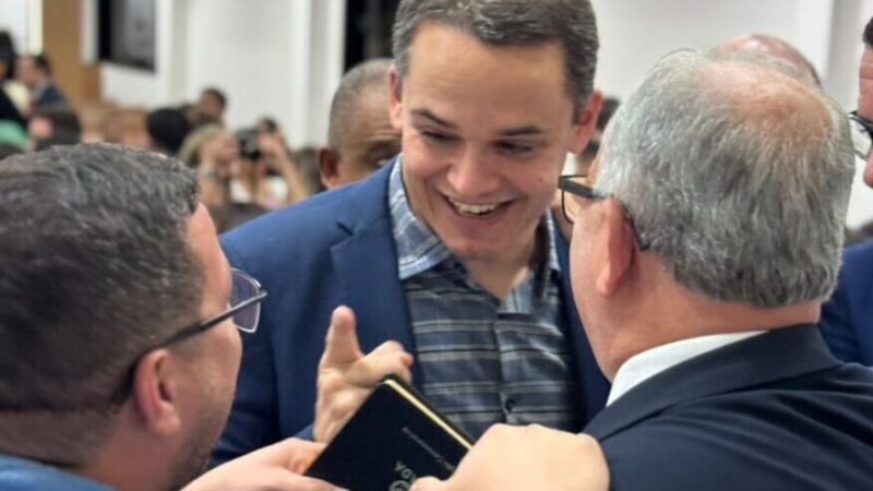 Pazolini participa do Culto de Posse da Diretoria da União de Mocidade das Assembleias de Deus no Espírito Santo – UMADES