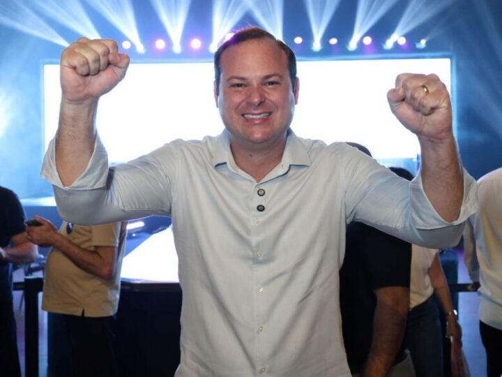 Dr. Victor Linhalis oficializa candidatura e disputará novo mandato como deputado federal