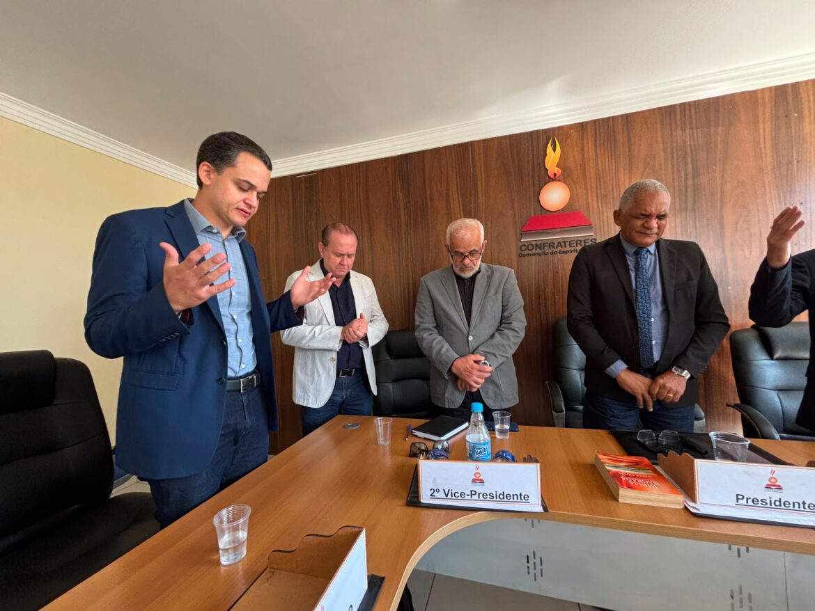 Pazolini se reúne com a diretoria da CONFRATERES e reforça parceria com lideranças cristãs
