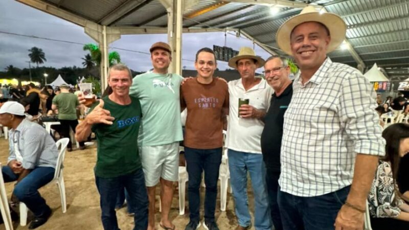 Pazolini prestigia a 51ª Festa da Banana e do Leite e reforça compromisso com o agronegócio capixaba