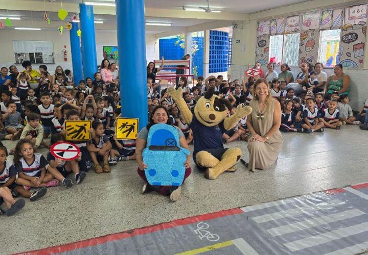 Guarda de Vila Velha leva educação para o trânsito a crianças da rede municipal