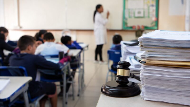 Judicialização de direitos expõe desafios para valorização dos profissionais da educação