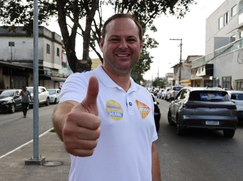 Dr. Victor comemora os 226 anos de Linhares com entregas, investimentos e inauguração do comitê