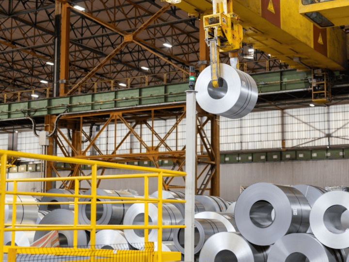 ArcelorMittal anuncia investimento de até R$ 5 bi na Serra