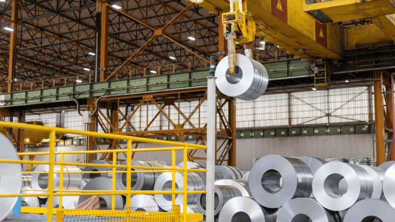ArcelorMittal anuncia investimento de até R$ 5 bi na Serra