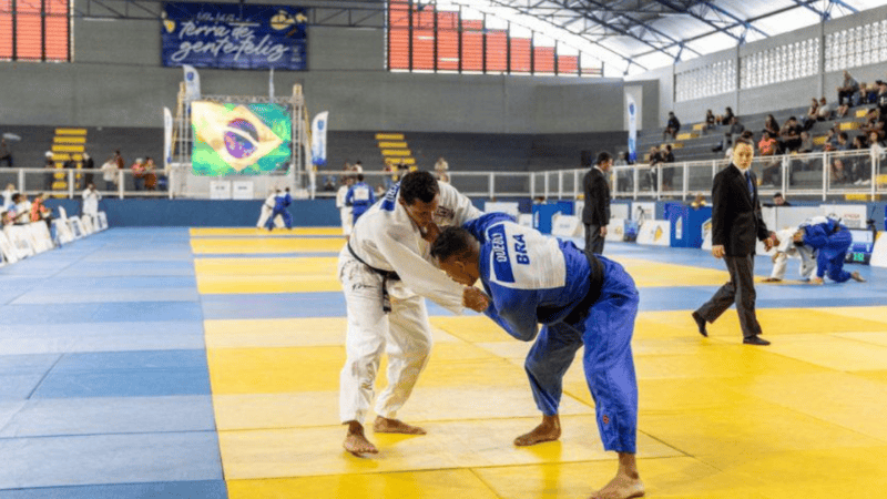 Campeonato Brasileiro de Judô reúne 430 atletas em Vila Velha