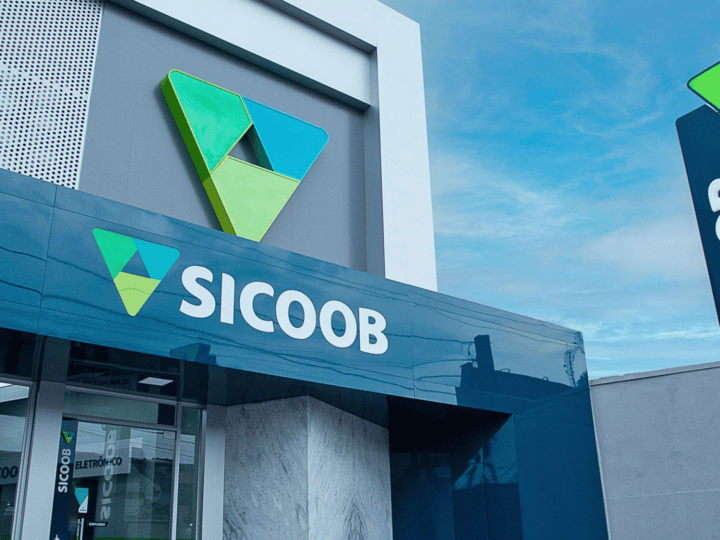 Sicoob reúne mais de 2 mil vagas em processo seletivo