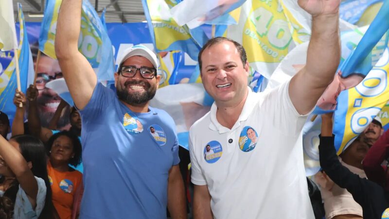 Dr. Victor 4000 mostra força em Linhares e reúne multidão ao lado de Roninho Passos