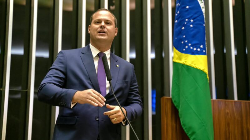 Projeto de Dr. Victor busca encurtar espera por tratamento contra o câncer no SUS