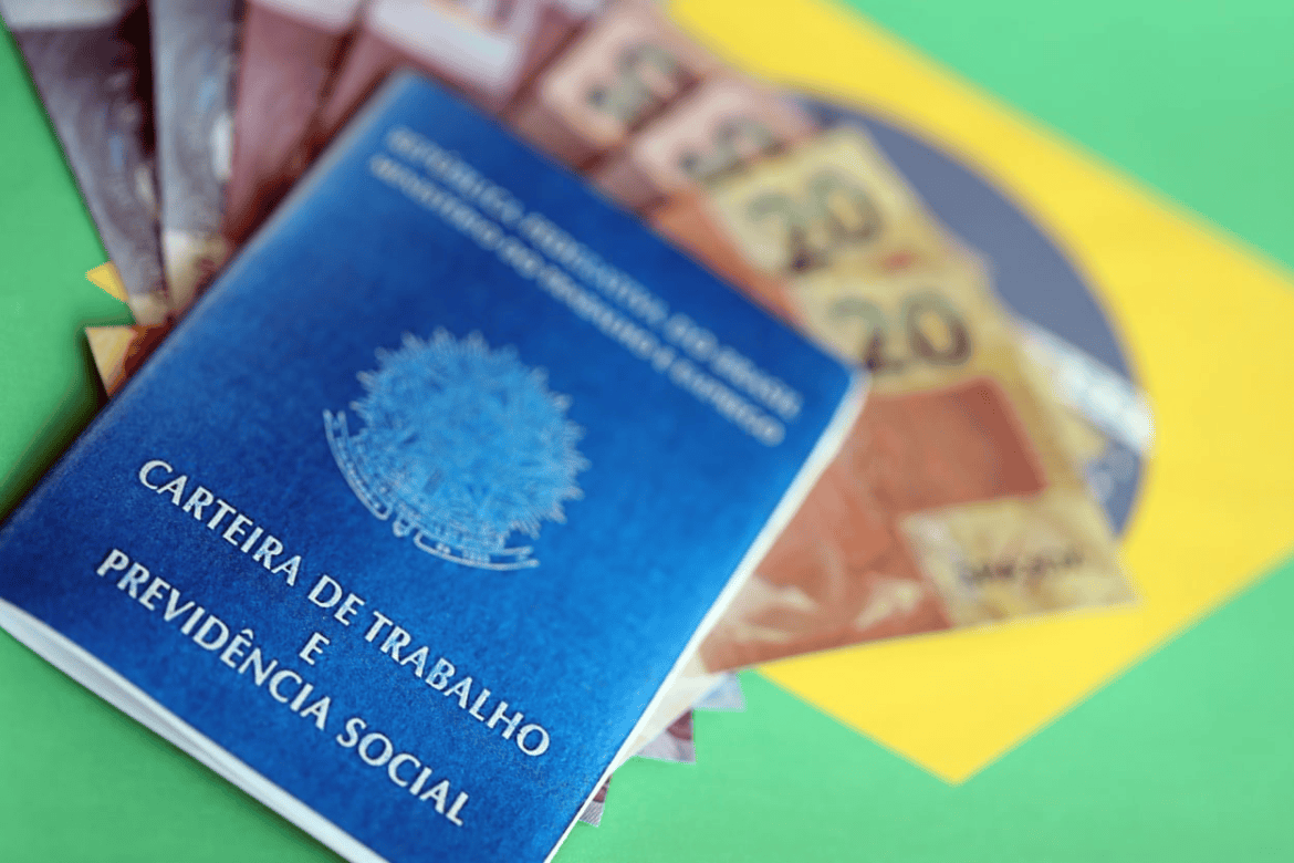 Anchieta abre 12 vagas de emprego e estágio nesta segunda-feira