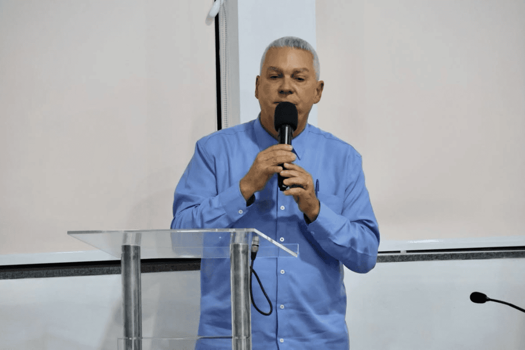 Câmara cassa mandato do prefeito de Marechal Floriano por 11 votos a 0