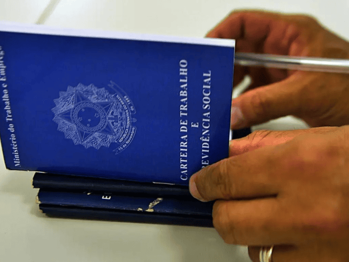 Cariacica abre 1.895 vagas de emprego; veja como se candidatar