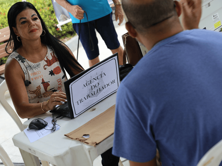 Cariacica abre mais de 1,5 mil vagas de emprego nesta segunda-feira