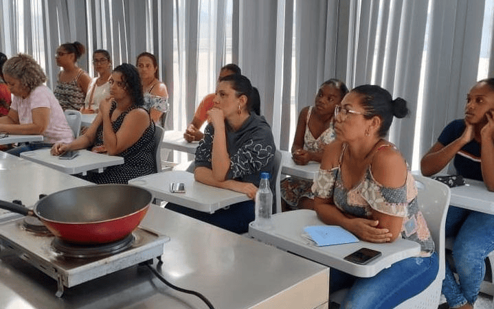 Serra abre 160 vagas gratuitas em cursos de qualificação