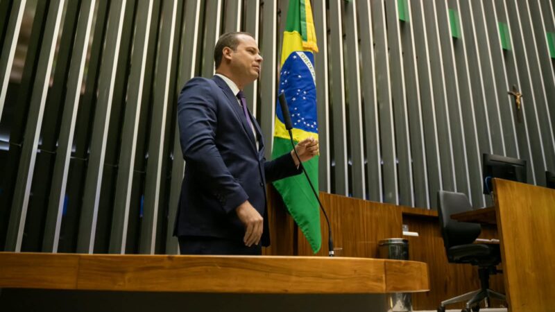 Dr. Victor reúne atuação na Câmara Federal e próximos passos em 12 compromissos