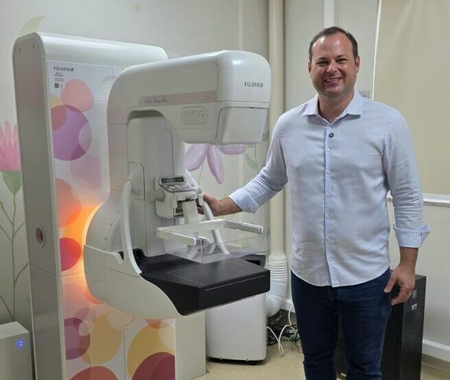 Outubro Rosa: Dr. Victor faz da luta contra o câncer uma prioridade do mandato