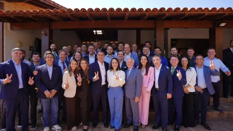 Podemos declara apoio a Flávio Bolsonaro e aliança pode ampliar espaço do Espírito Santo no cenário nacional