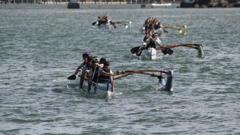 Competição de canoa havaiana vai reunir 160 atletas na Curva da Jurema