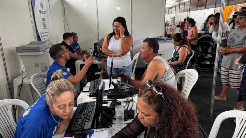 Mutirão gratuito oferece negociação de dívidas e serviços na Serra